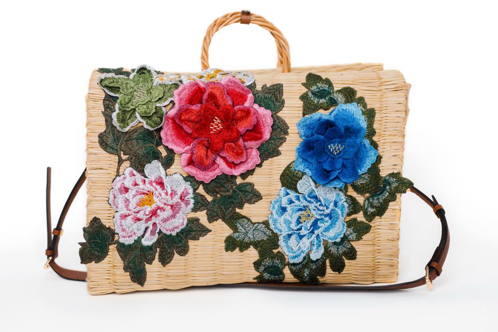 "Ama as tuas rosas"